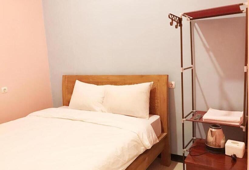 디럭스 룸, Roomz Budget Residence