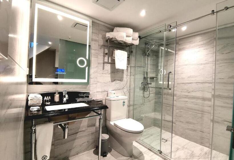 2 베드룸 디럭스 스위트, The Salisbury