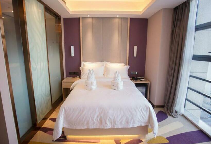 חדר סטנדרט עם מיטת קינג, Lavande Hotel Korla City Government Swan Lake