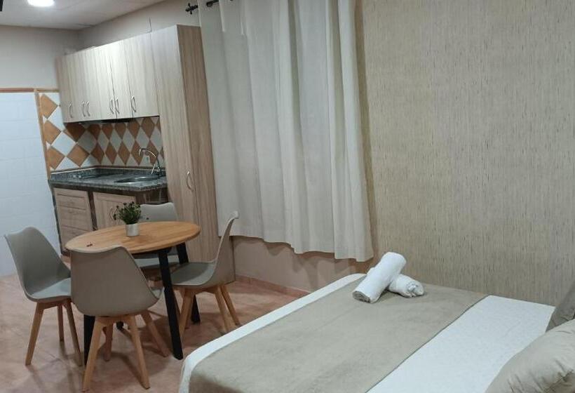 آپارتمان 1 خوابه, Las Rosas