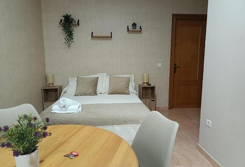 آپارتمان 1 خوابه, Las Rosas