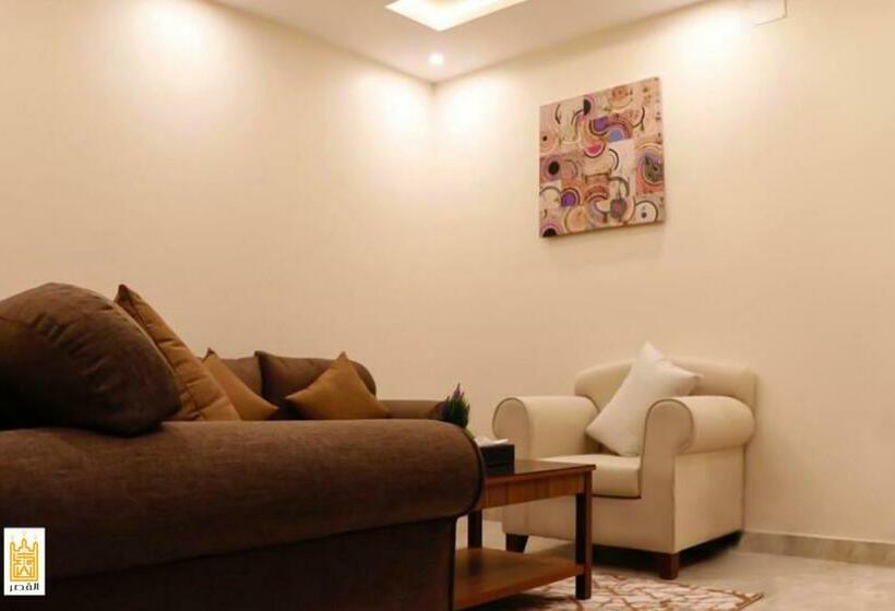 דירת חדר, القصر للاجنحة الفندقية الإسكان