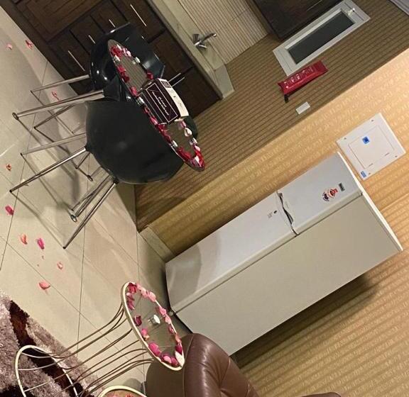 ２ベッドルームアパートメント, Durrat Al Motamizon Furnished Apartment 3