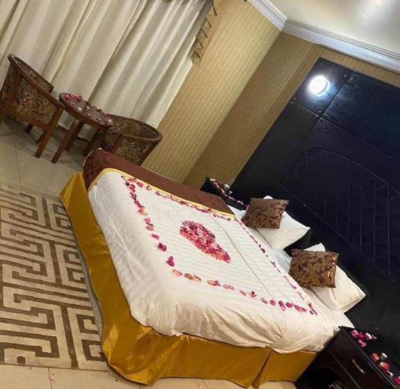 ３ベッドルームアパートメント, Durrat Al Motamizon Furnished Apartment 3