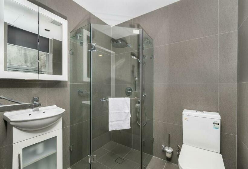 Студия Стандарт, Studios On King