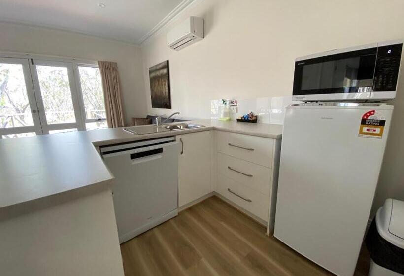 带1个卧室的带阳台的公寓, Campaspe Lodge