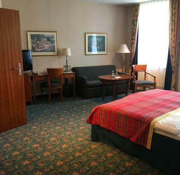 高级大房间, Johannishof