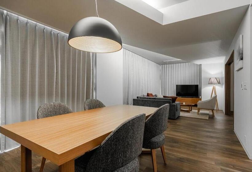 شقة ديلوكس غرفتين نوم, The Vale Rusutsu