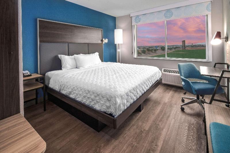 Quarto Estandar para Deficientes Físicos, Tru By Hilton Goodyear Phoenix West, Az