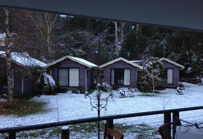 חדר סטנדרט נוף לגינה, Crossways Country Inn