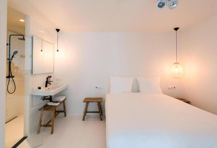 דירת שני חדרים, Nobel Houses & Lofts