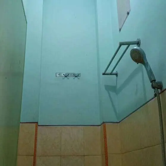 Habitació Estàndard, Griya Dua Putra Jaya Ii