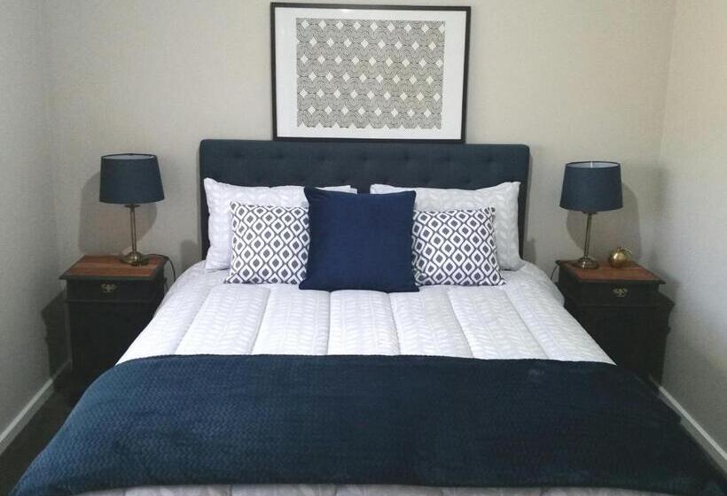 בית, 2 חדרי שינה, Kennedy House Euroa A Delightful Place To Stay
