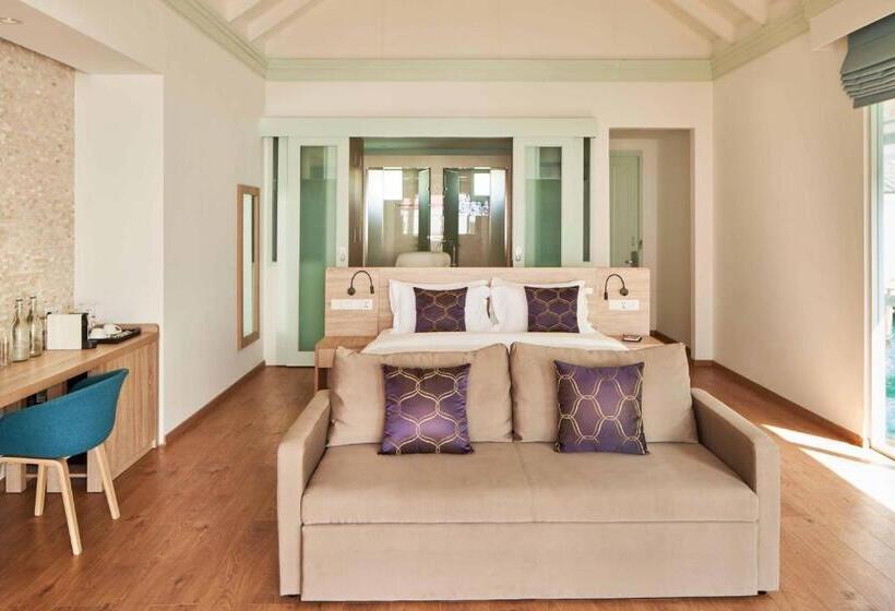 Villa met 2 Slaapkamers, Siyam World Maldives   24 Hour Premium All Inclusive With Free Transfer