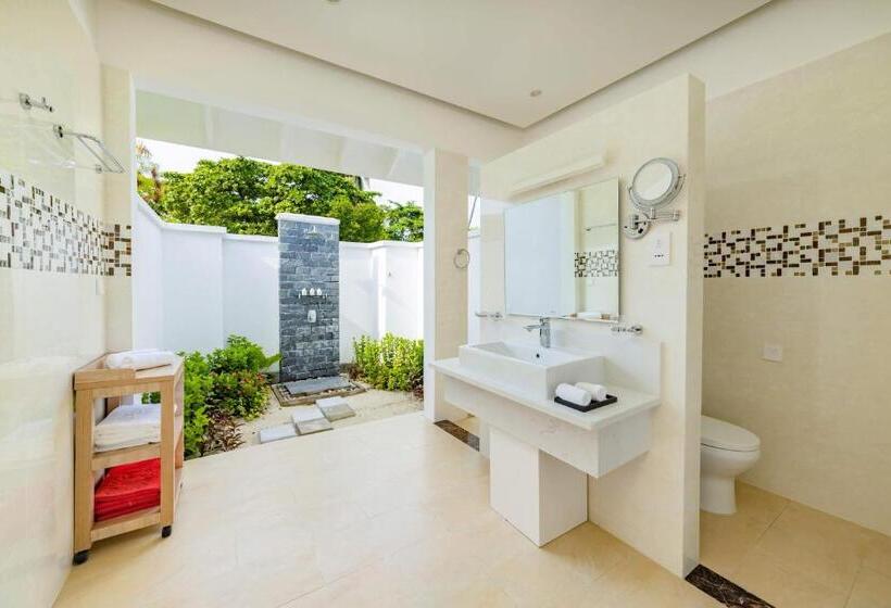 Villa met 3 Slaapkamers en Zwembad, Siyam World Maldives   24 Hour Premium All Inclusive With Free Transfer