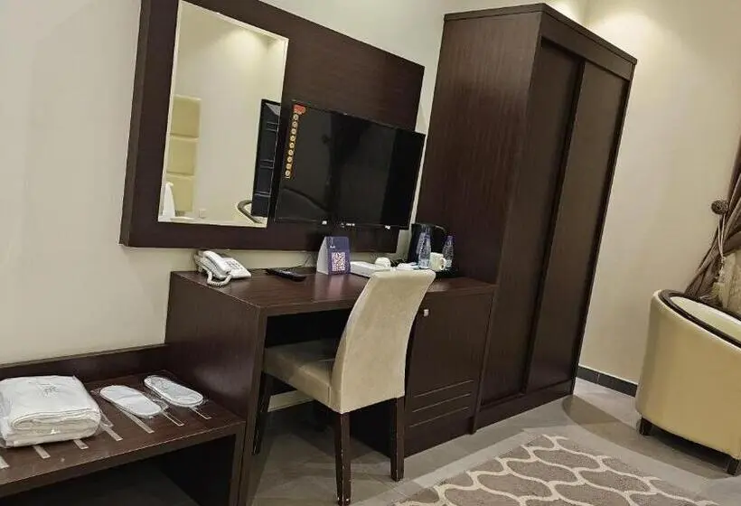 اتاق اکونومی, Taramuntan