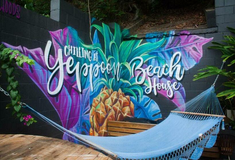 バス共有のスタンダードルーム, Yeppoon Beachhouse