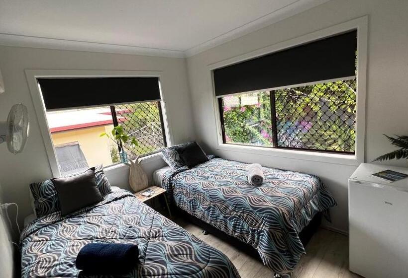 バス共有のスタンダードルーム, Yeppoon Beachhouse