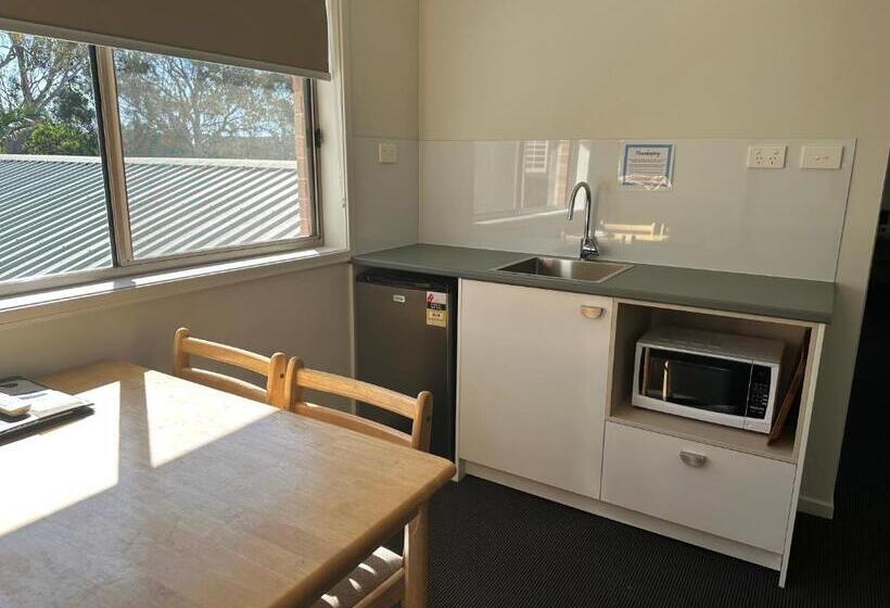 דירת חדר נוף לגינה, Golf View Motel