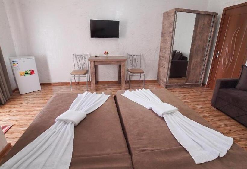 Superior Room, Chakvi