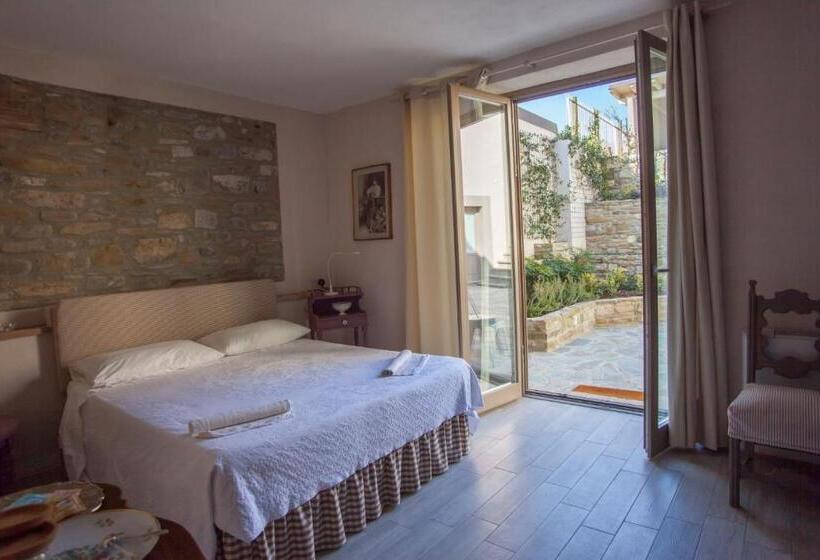 스탠다드 룸 킹사이즈 침대, Uvamatta