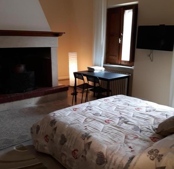 اتاق استاندارد سه نفره, Villa Immersa Nel Verde