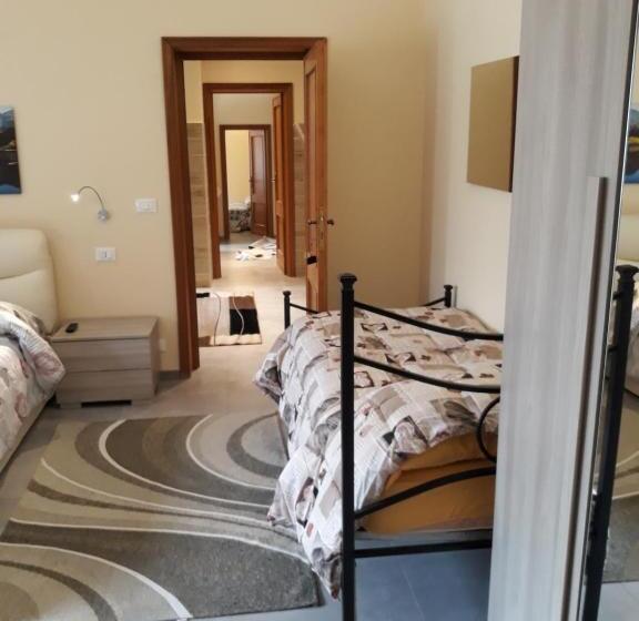 اتاق استاندارد سه نفره, Villa Immersa Nel Verde