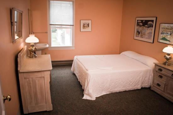 Standard room with outdoor bath, Fountain Point