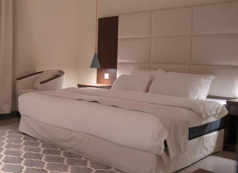 标准间, Taramuntan