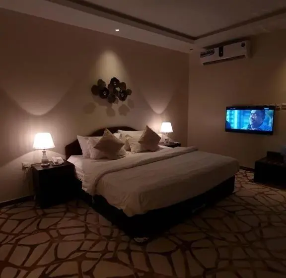 اتاق استاندارد با بالکن, Taramuntan