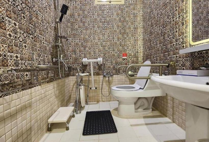 适合残疾人士使用的带超级大床的标准间, Taramuntan