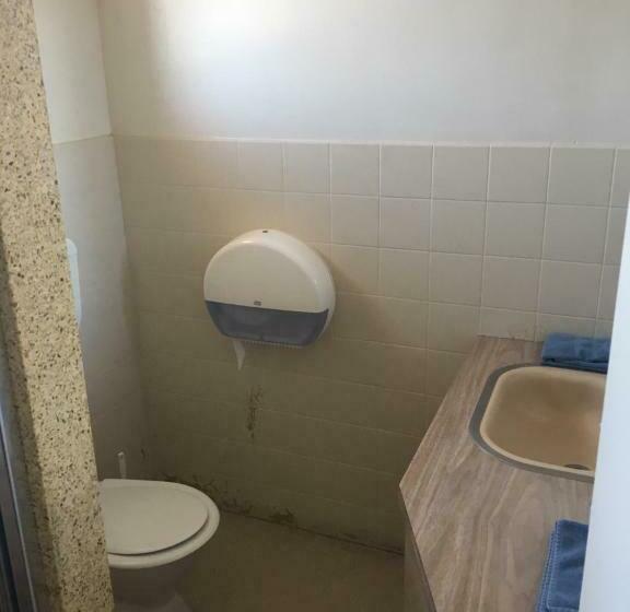 스탠다드 트리플 룸, Yarram Commecial Hotel Motel