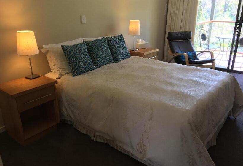 标准间带阳台, Rickaty On Blackwood