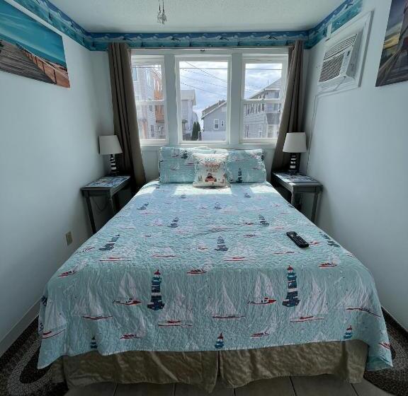 Семейное Студио, Green Dolphin Motel
