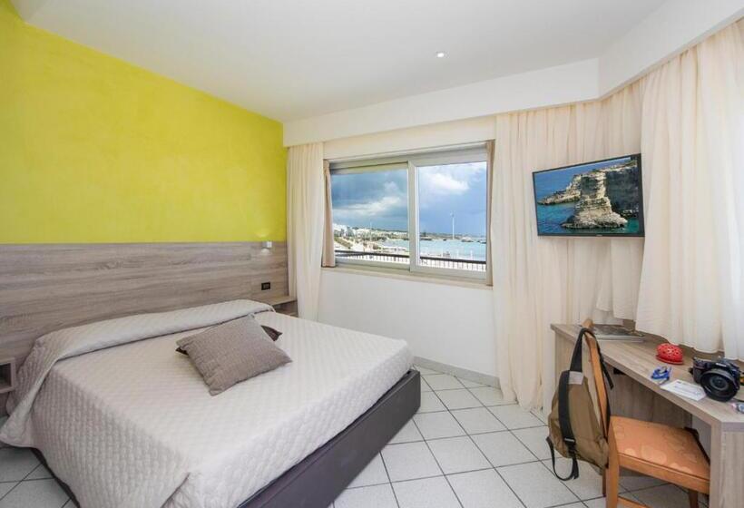 غرفة ديلوكس مطلّة علي البحر مزوَّدة بشُرفة, Da Romano