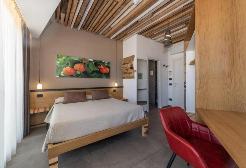 غرفة ديلوكس مطلّة علي البحر, Da Romano