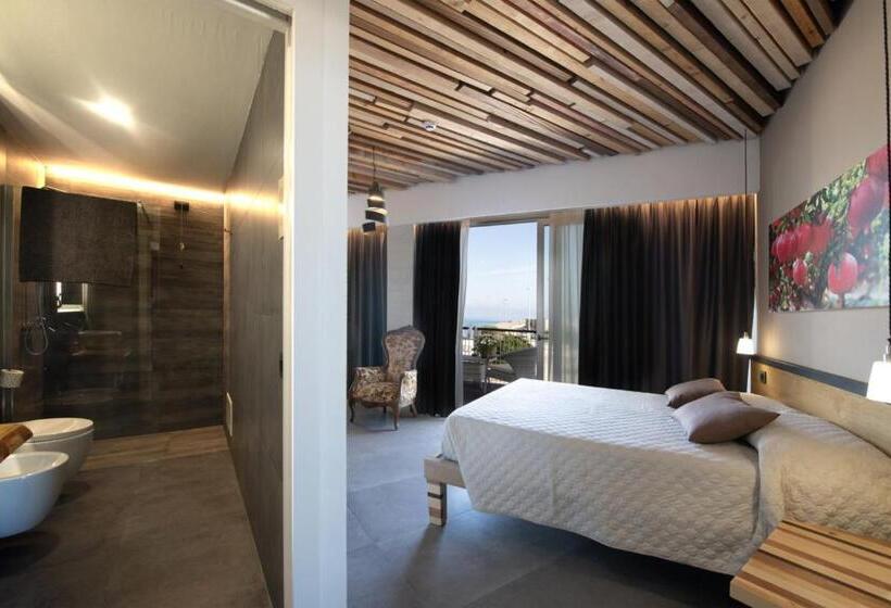 غرفة ديلوكس رباعية, Da Romano