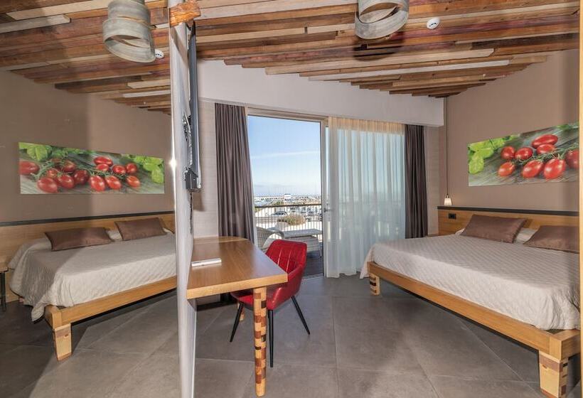 غرفة ديلوكس مطلّة علي البحر, Da Romano