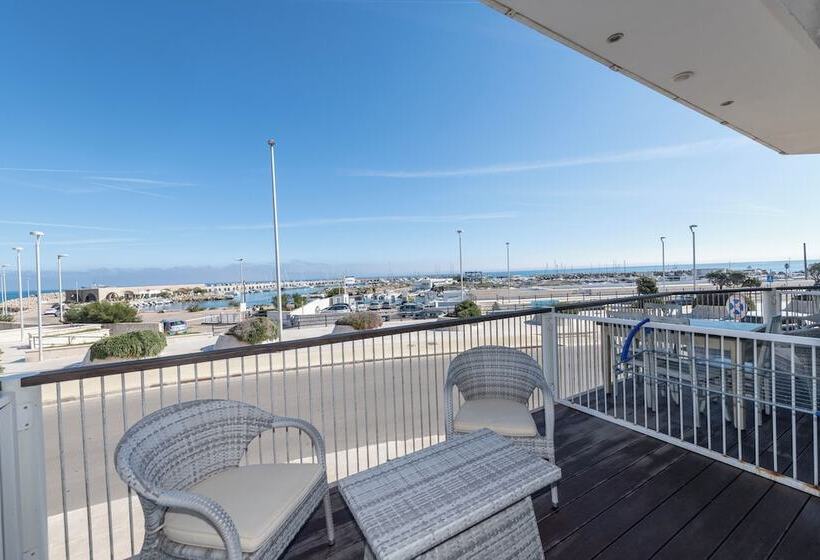 غرفة ديلوكس مطلّة علي البحر, Da Romano