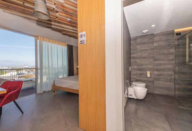 غرفة ديلوكس رباعية, Da Romano