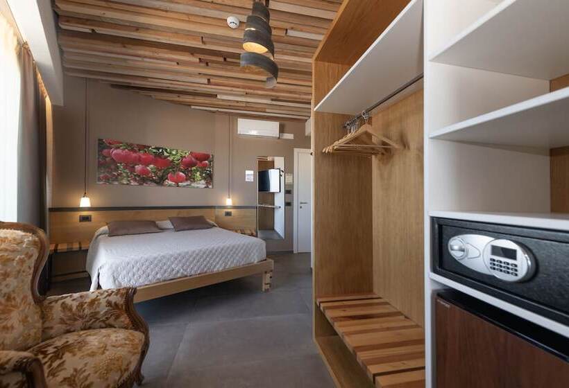 غرفة ديلوكس رباعية, Da Romano