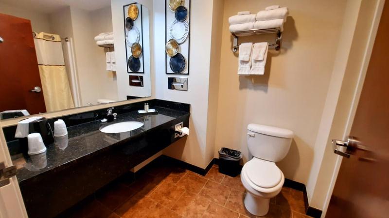 חדר סטנדרט עם מרפסת, Stonebrook Lodge Bryson City