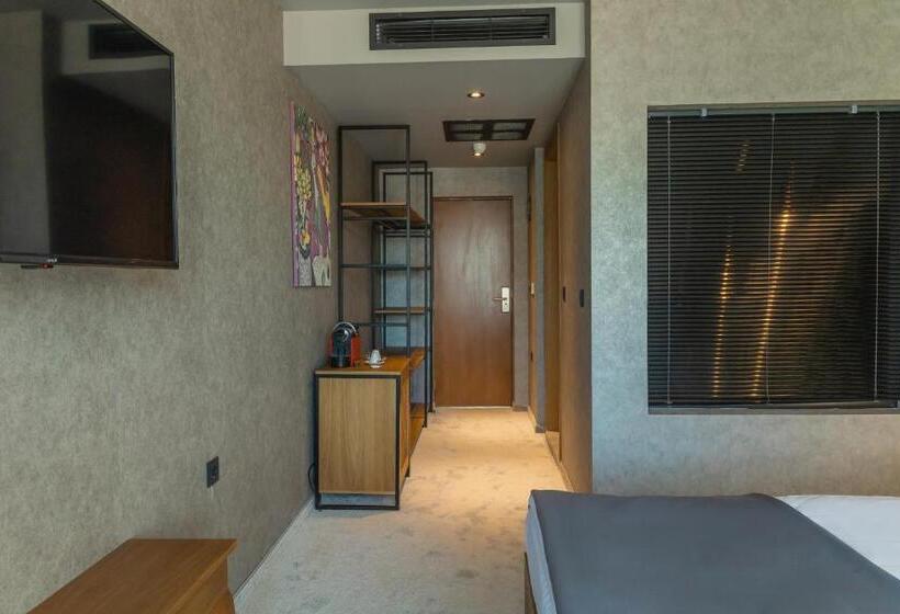 غرفة ديلوكس مزودة بشرفة, The Lodge