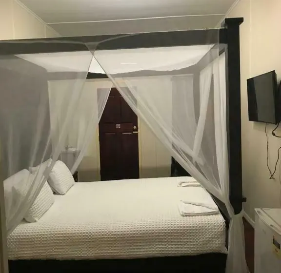 Standard Room Shared Bathroom