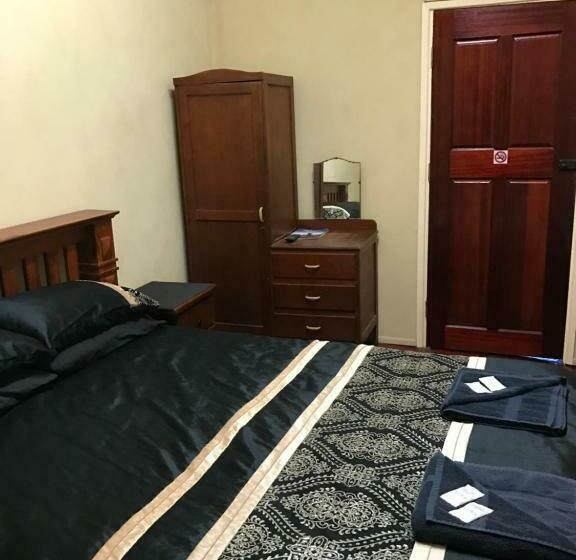 带共用浴室的标准房间, The Prince Of Wales