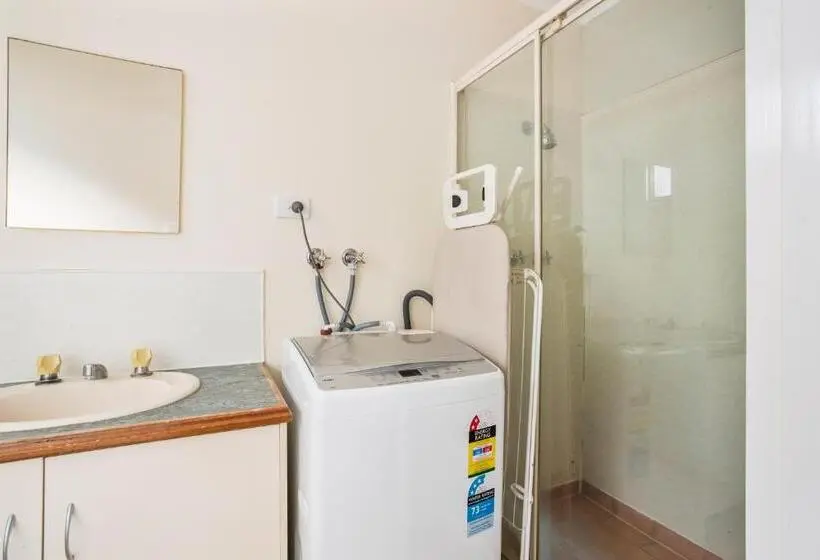 エコノミールーム, Aaok Karratha Caravan Park