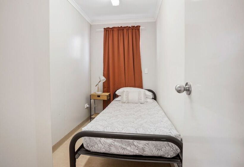 اتاق استاندارد, Aaok Karratha Caravan Park