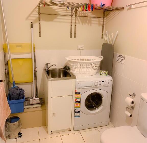 חדר סטודיו סטנדרד, Westside Studio Apartments