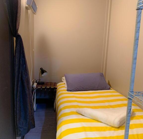 חדר סטודיו סטנדרד, Westside Studio Apartments