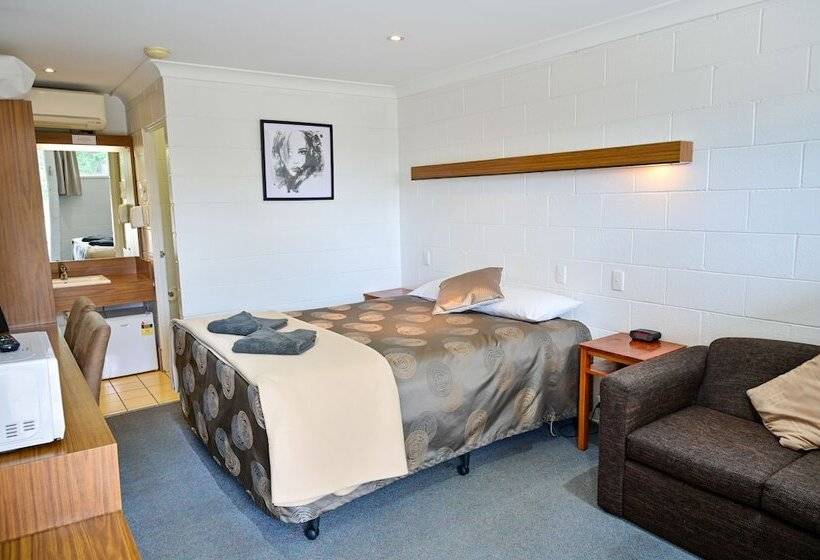 חדר סטנדרט, Byer Fountain Motor Inn